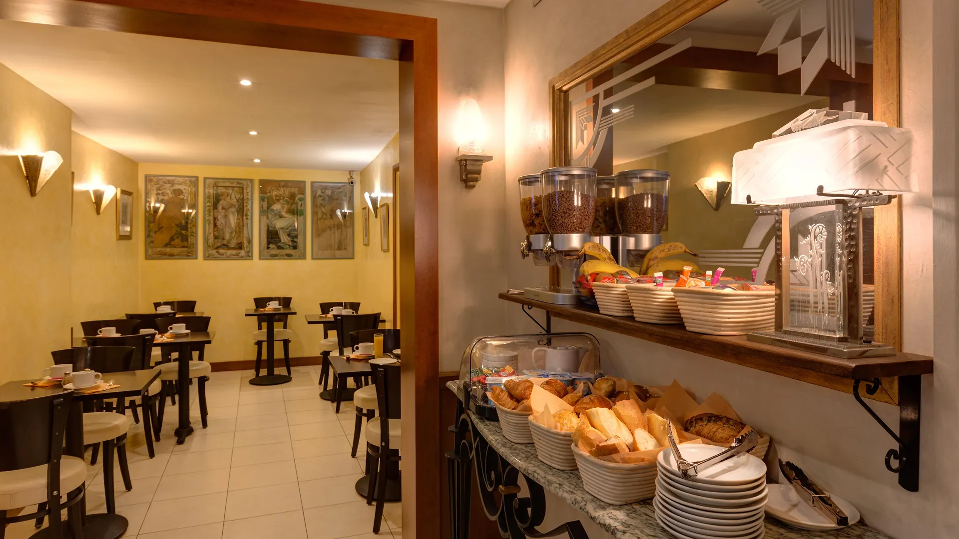 Hotel Lena Paris 3*,  France