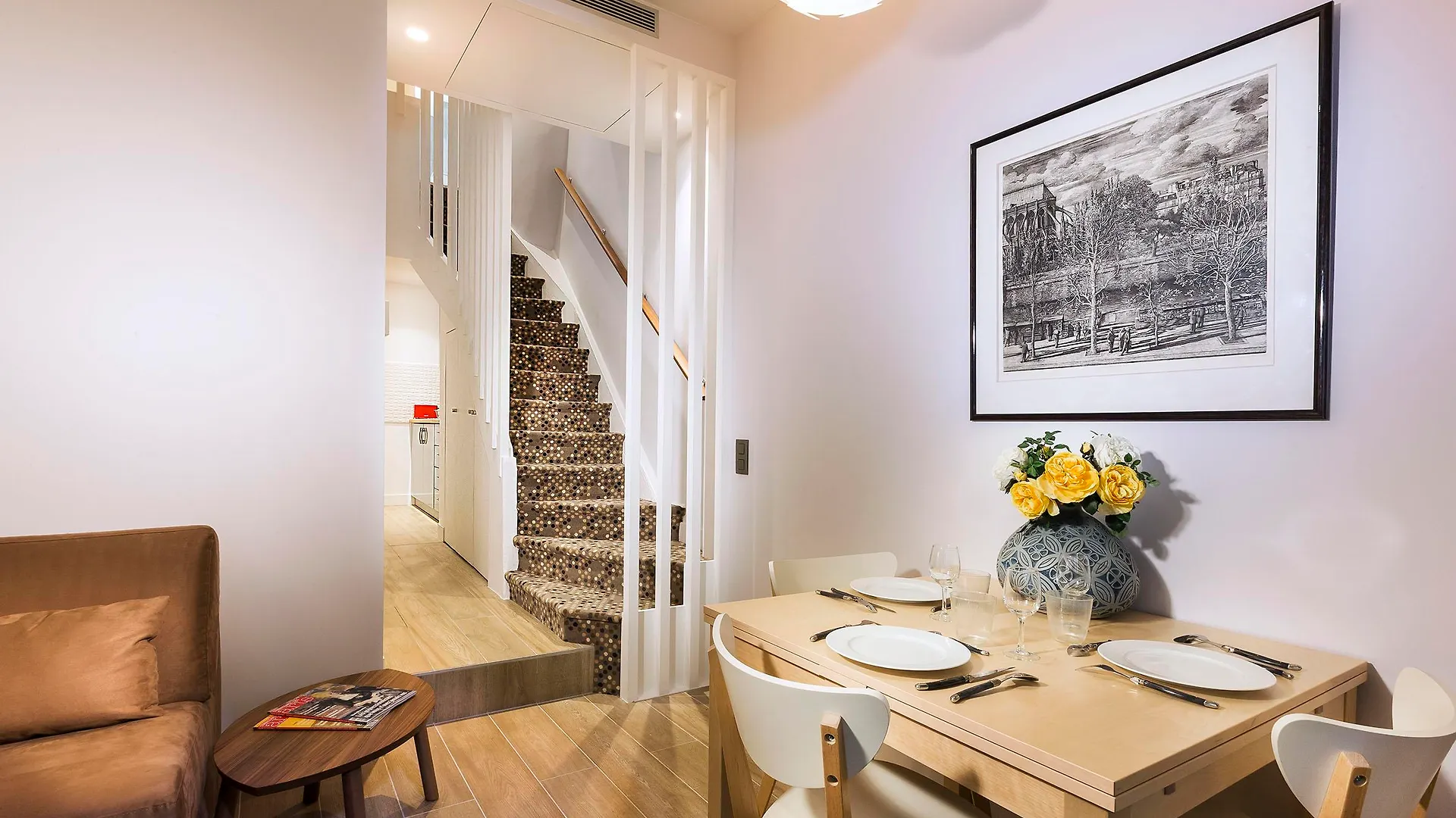 Hotel Lena Paris