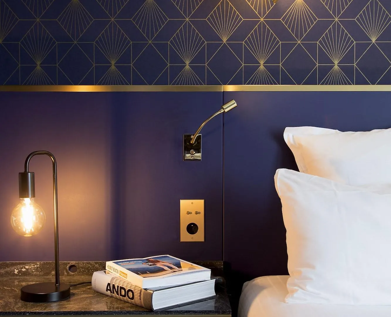 Hotel Lena Paris