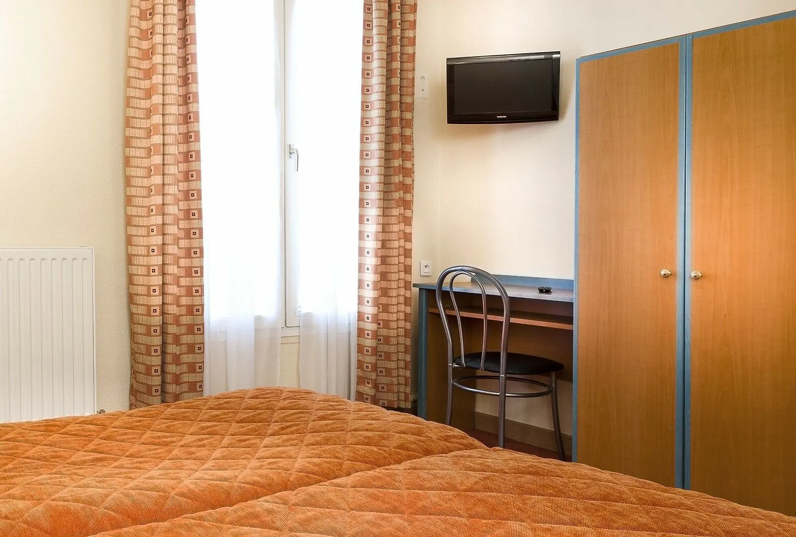 Hotel Lena Paris