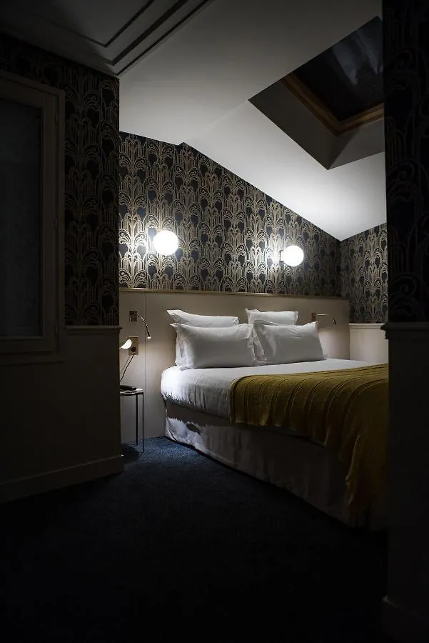 Hotel Lena Paris